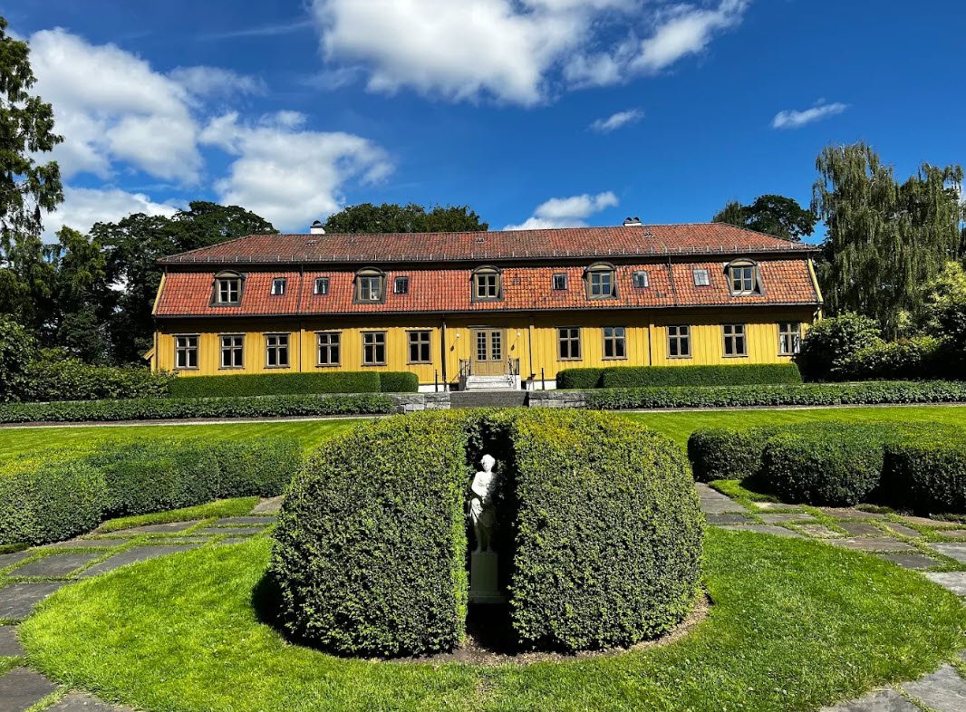 Tøyen hovedgård, Norway